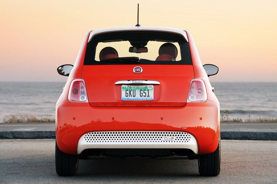  Fiat 500e 2013 года  (фото 51 из 141)